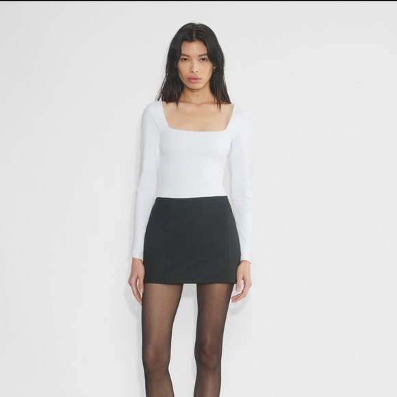 Aritzia Contour Squareneck Longsleeve Bodysuit - Picture 2 of 7